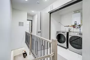 133 Clifton Pl, Jersey City, NJ 07304 - Photo 22