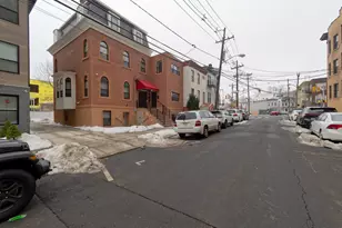 133 Clifton Pl, Jersey City, NJ 07304 - Photo 4