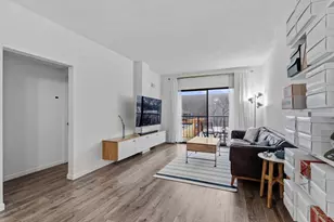 318 38th St, Union City, NJ 07087 - Photo 8