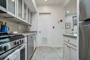 1108 Hudson St, Hoboken, NJ 07030 - Photo 8