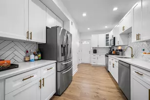 725 4th St, Secaucus, NJ 07094 - Photo 8