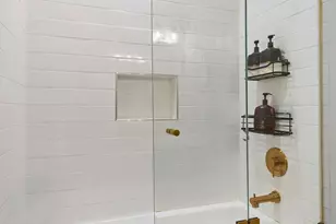 421 Madison St, Hoboken, NJ 07030 - Photo 16