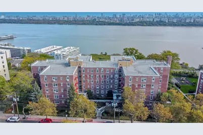 8400 Blvd East #2B, North Bergen, NJ 07047 - Photo 1