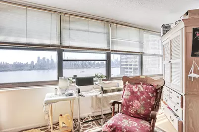 7004 Blvd East #20e, Guttenberg, NJ 07093 - Photo 10