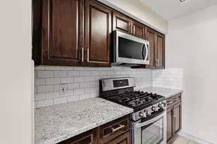 7400 Blvd E, North Bergen, NJ 07047 - Photo 10