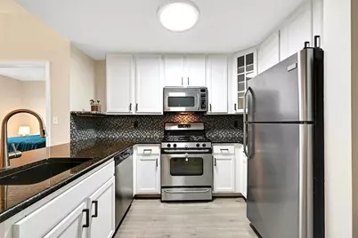 4315 Park Ave #5D, Union City, NJ 07087 - Photo 2