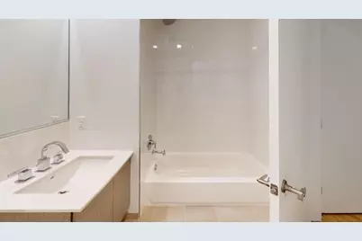 323 Pine St #602, Jersey City, NJ 07304 - Photo 8