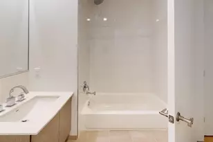 323 Pine St, Jersey City, NJ 07304 - Photo 8