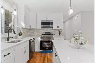 29 Cambridge Ave #2, Jersey City, NJ 07307 - Photo 2