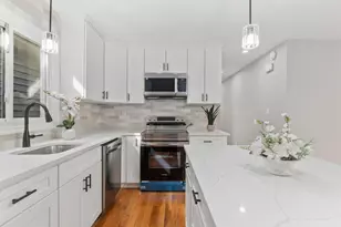 29 Cambridge Ave, Jersey City, NJ 07307 - Photo 2