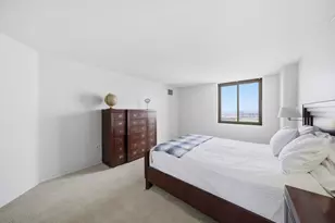 2103 Harmon Cove Tower, Secaucus, NJ 07094 - Photo 36