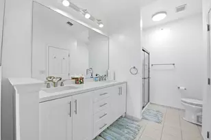 275 Custer Ave, Jersey City, NJ 07305 - Photo 16