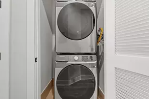 160 Central Ave, Jersey City, NJ 07307 - Photo 24