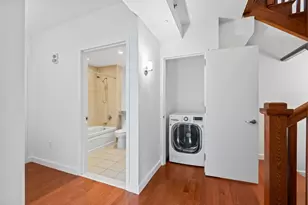 1 Shore Ln, Jersey City, NJ 07302 - Photo 16