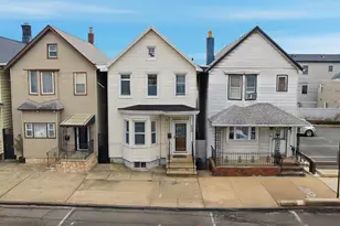 209 Hamilton St, Harrison, NJ 07029 - Photo 2