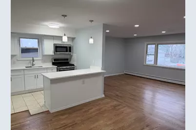 78 71st Blvd East #3, Guttenberg, NJ 07093 - Photo 4