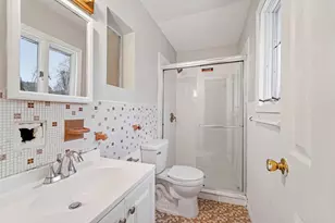 32 Waverly Dr W, Edison, NJ 08817 - Photo 30