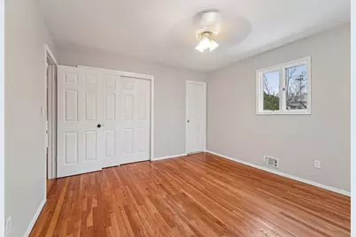 32 Waverly Dr West, Edison, NJ 08817 - Photo 28