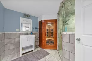 20 Webster Ave, Jersey City, NJ 07307 - Photo 16