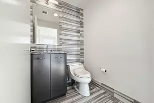 2 2nd St, Jersey City, NJ 07302 - Photo 16