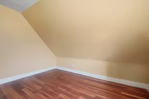 1074 Avenue C, Bayonne, NJ 07002 - Photo 16