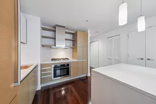 77 Hudson St, Jersey City, NJ 07302 - Photo 2