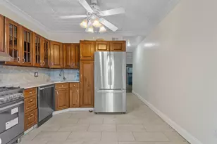 204 Beacon Ave, Jersey City, NJ 07306 - Photo 6
