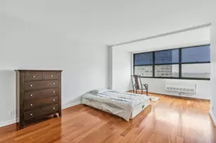 7004 Blvd E, Guttenberg, NJ 07093 - Photo 16