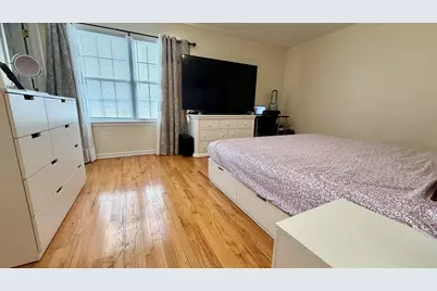 790 Avenue C #2, Bayonne, NJ 07002 - Photo 12