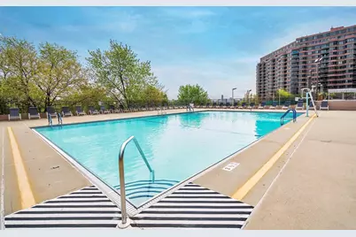 300 Winston Dr #702, Cliffside Park, NJ 07010 - Photo 24