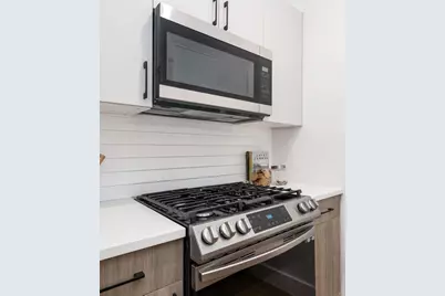 545 Martin Luther King Jr Dr #409, Jersey City, NJ 07304 - Photo 4