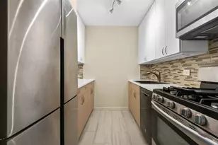 7004 Blvd E, Guttenberg, NJ 07093 - Photo 10