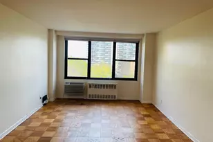 10 Huron Ave, Jersey City, NJ 07306 - Photo 2