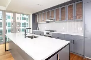 2 Shore Ln, Jersey City, NJ 07310 - Photo 18