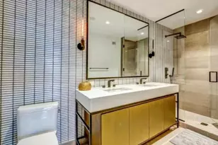 2 Shore Ln, Jersey City, NJ 07310 - Photo 10