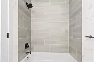 201 Lincoln St, Jersey City, NJ 07307 - Photo 6