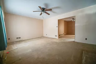 1074 Garry Terrace, Secaucus, NJ 07094 - Photo 2