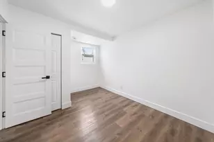 10 E 11th St, Bayonne, NJ 07002 - Photo 30