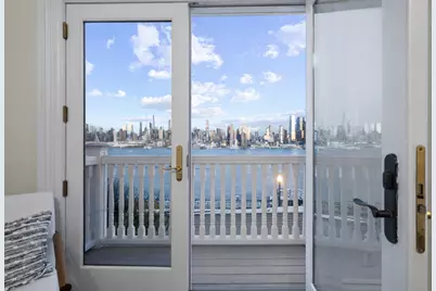 31 Hamilton Ave, Weehawken, NJ 07086 - Photo 32