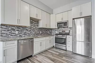 424 Whiton St #304, Jersey City, NJ 07304 - Photo 4