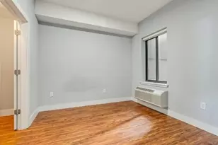 424 Whiton St, Jersey City, NJ 07304 - Photo 6