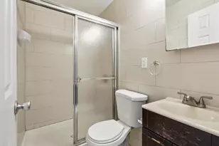 66 Chestnut Ave, Jersey City, NJ 07306 - Photo 16