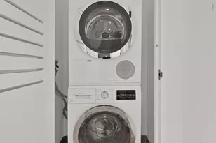 2 Shore Ln, Jersey City, NJ 07310 - Photo 12