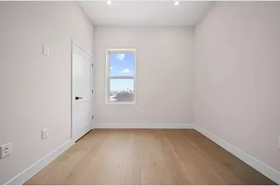 31 Graham St #2, Jersey City, NJ 07307 - Photo 14