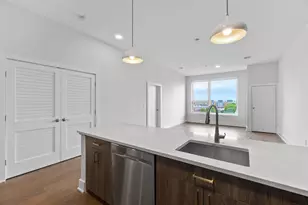 260 Ave E, Bayonne, NJ 07002 - Photo 18