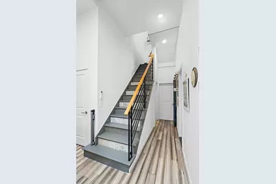 405 Bloomfield St #4, Hoboken, NJ 07030 - Photo 16