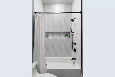 139 New York Ave #2, Jersey City, NJ 07307 - Photo 20