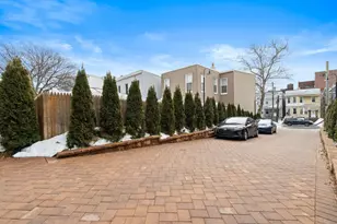 16 Troy St, Jersey City, NJ 07307 - Photo 18