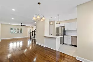 29 Parkview Terrace, Bayonne, NJ 07002 - Photo 2