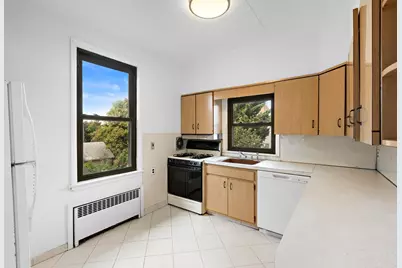 54-56 Clifton Terrace, Weehawken, NJ 07086 - Photo 4